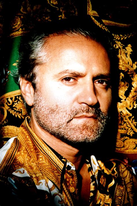 dueño de versace 2019|gianni versace biografía.